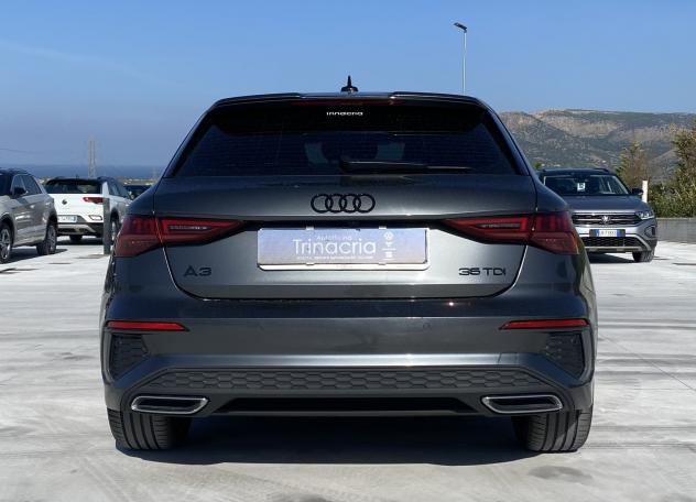 Audi A3 SPB S Line interno ed esterno 2.0 TDI 150CV S-Tronic 35 - Foto 5