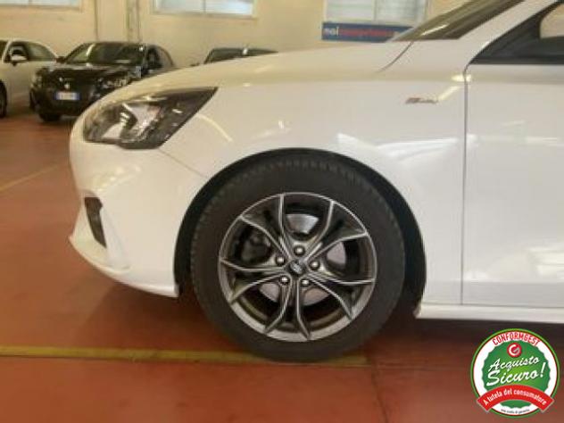 FORD Focus 1.5 EcoBlue 120 CV automatico SW Business rif. 24054370 - Foto 2