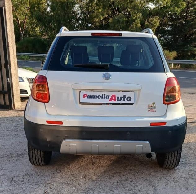 Fiat Sedici 2.0 Mjet 4x2 Emotion - 2014 - Foto 9