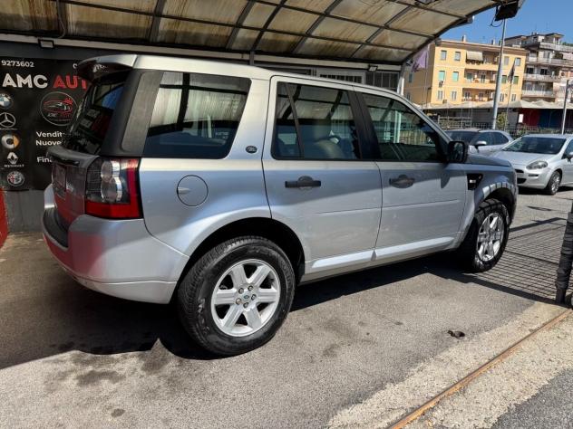 Land Rover Freelander 2.2 SD4 - AUTOMATICA - 4X4 - Foto 8