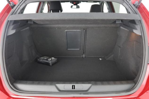 PEUGEOT 308 308 BlueHDi 130 EAT8 S&S GT Line rif. 24135429 - Foto 6