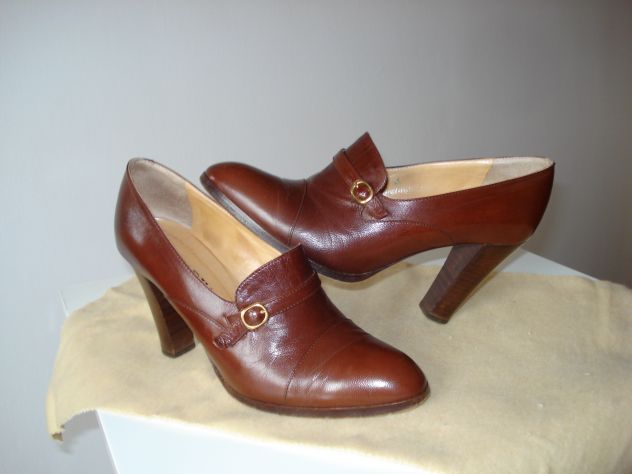 SCARPE DONNA IN PELLE