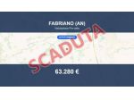 Immobile in asta di 147 m² con più di 5 locali e box auto in vendita a Fabriano