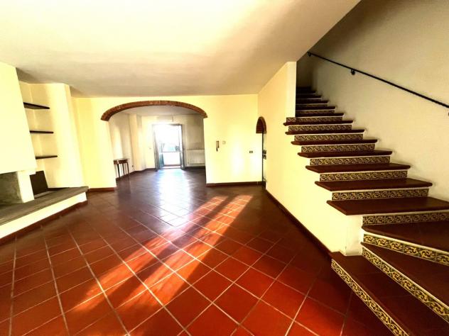 VILLINO di 7 vani e di 220 mq (POGGIO A CAIANO) rif. L1348_3 - Foto 10