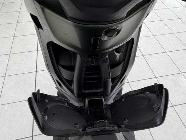 PIAGGIO Beverly 400 S HPE ABS ASR rif. 24051797 - Foto 7