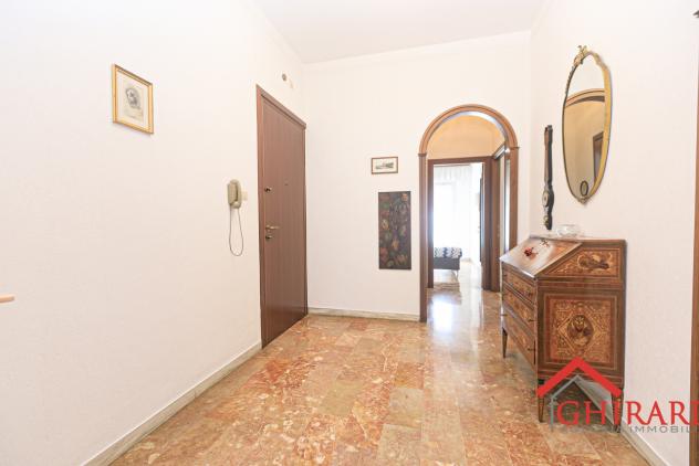 Trilocale in affitto a Genova - Foto 4