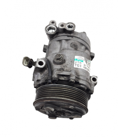 COMPRESSORE A/C SUZUKI Swift 4° Serie 13106850 Diesel 1300 (0410) - Foto 2