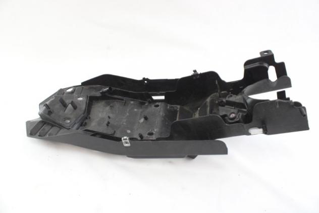 APRILIA TUONO 660 2B007272 PARAFANGO POSTERIORE 21 - 25 REAR FENDER - Foto 2