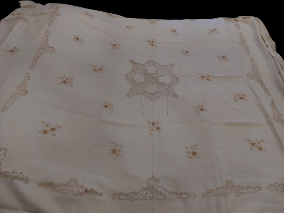 Pregiatissima e bellissima coperta matrimoniale in purissimo lino inserti fatti - Foto 2