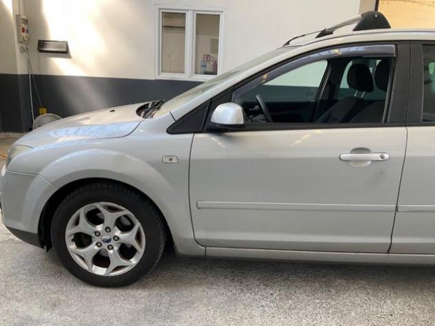 FORD Focus + 1.6 TDCi (90CV) SW rif. 23887849 - Foto 7