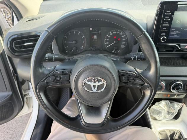 Toyota Yaris 1.0 5 porte Active - Foto 6