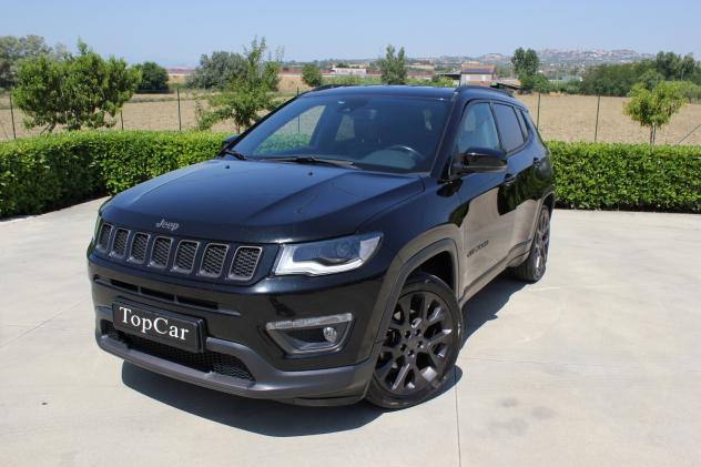 Jeep Compass 1.6 Sport Da 269 al mese