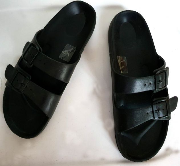 Scarpe numero 45 - Foto 2