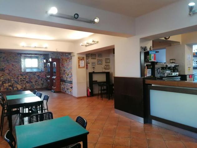Locale comm.le/Fondo in vendita a Avenza - Carrara 250 mq Rif: 1391677