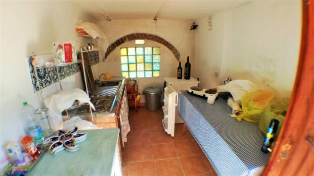 Vendita Rustico casale da 380 mq con giardino con posto auto - Foto 17