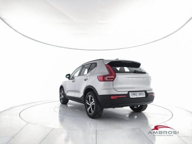 VOLVO XC40 B3 Mild hybrid Benzina Plus Dark rif. 23986884 - Foto 4