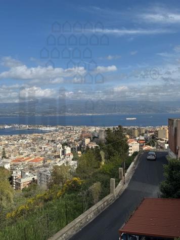 APPARTAMENTO di 3 vani e di 80 mq (MESSINA) rif. 4VS17656