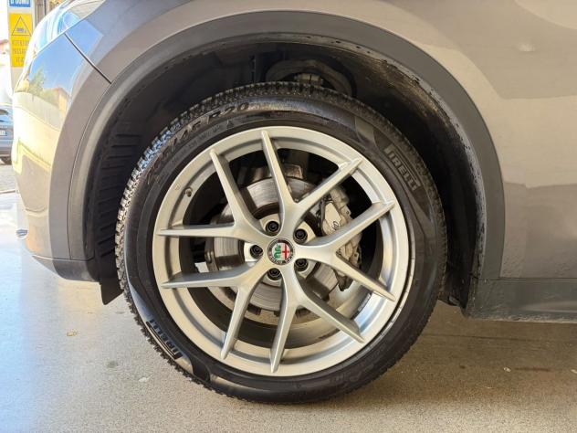 Alfa Romeo Stelvio 2.0 Turbo Benzina 280CV AT8 Q4 Executive - Foto 8
