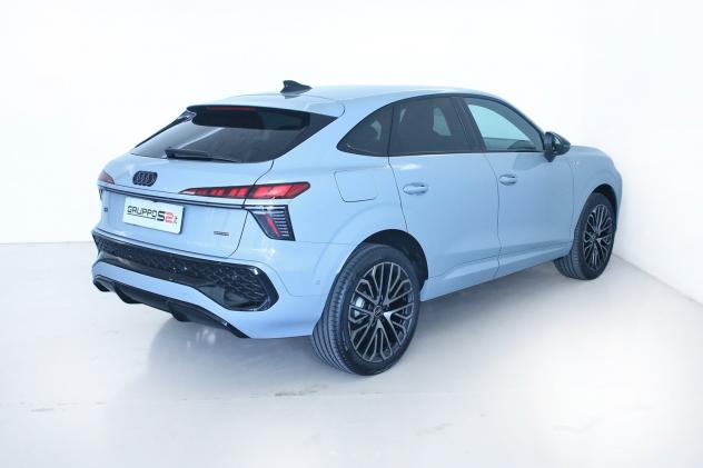 Audi Q3 Sportback TFSI 204cv quattro S tr S Line Edition Cerchi in lega da 20'' Audi Sport /Pacchetto look nero/LED Plus/Pacchetto Tech PLUS/Anelli Au - Foto 4