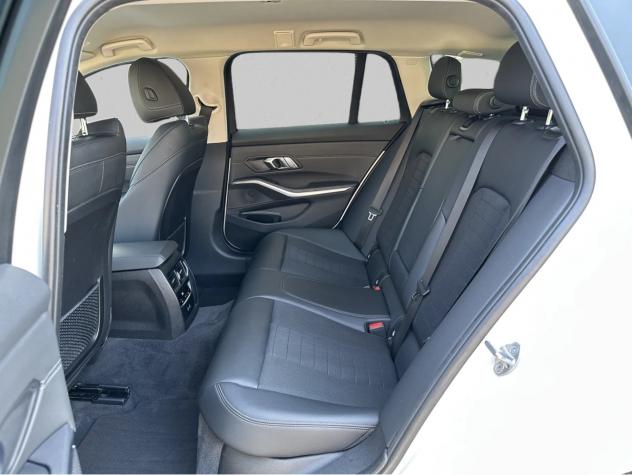 BMW 320d Touring mhev 48V xdrive Sport Automatica - Foto 9
