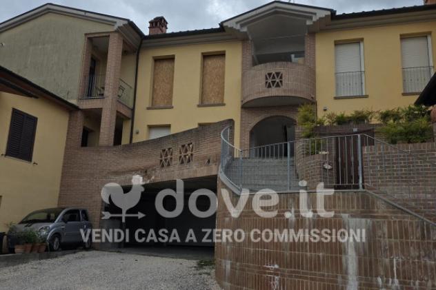 Appartamento di 80 m² con 3 locali e box auto in vendita a Sinalunga - Foto 2