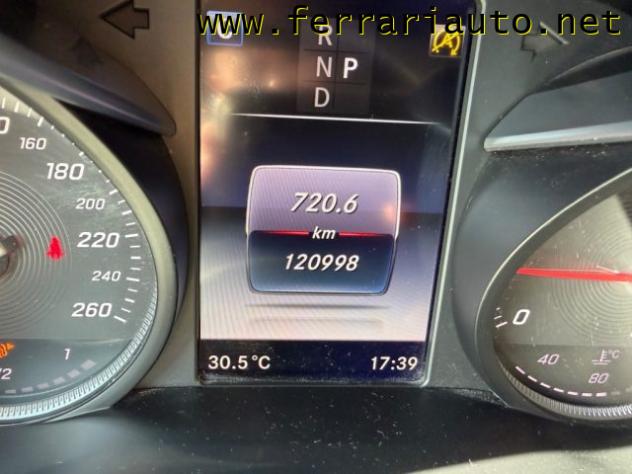 MERCEDES-BENZ GLC 220 d 4Matic Premium rif. 23772958 - Foto 9