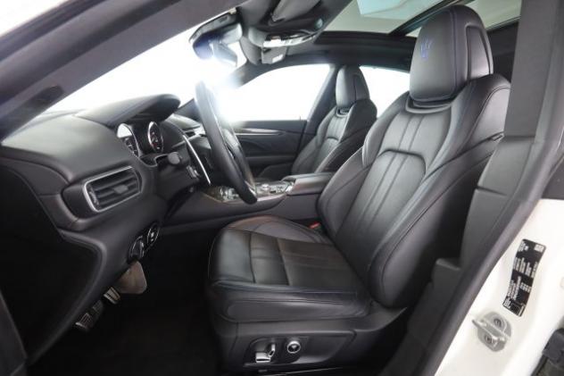 MASERATI Levante Levante 330 CV MHEV AWD GT rif. 24006511 - Foto 2