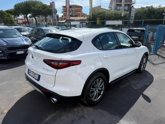 Alfa Romeo Stelvio 2.2 Turbodiesel 160 CV - Foto 5