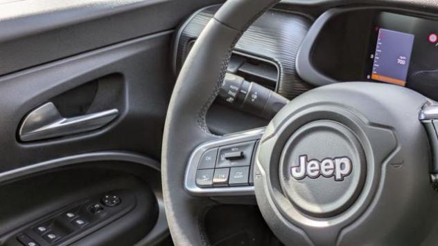 JEEP Avenger ALTITUDE 1.2cc 100cv SAFETYPACK ANDROID/CARPLAY rif. 22918766 - Foto 10