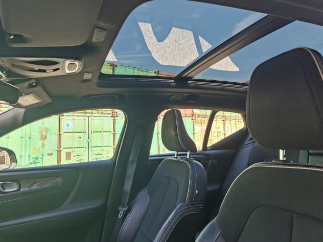 Volvo XC40 2.0 tdi 190cv r Design tetto - Foto 6