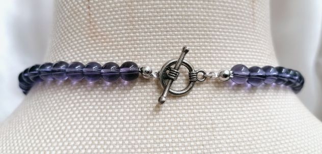 ORIGINALE COLLANA IN AMETISTA NATURALE E CRISTALLI CON PENDENTE IN AMETISTA. - Foto 3