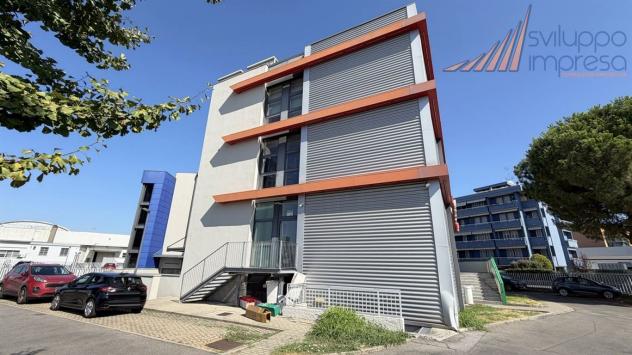 PALAZZINA COMMERCIALE IN VENDITA A REDDITO A COLOGNO MONZESE - Foto 8