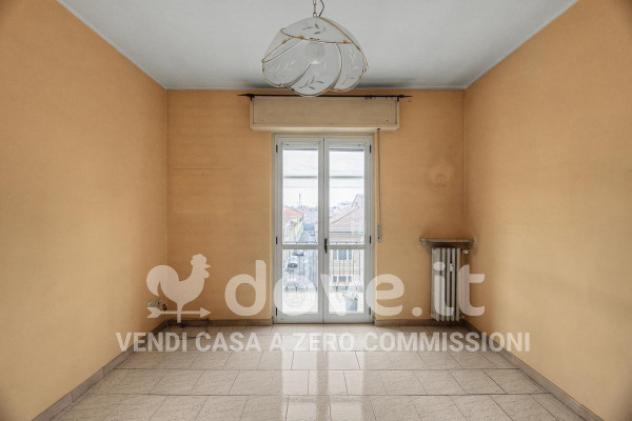 Appartamento di 68 m² con 2 locali e box auto in vendita a Vercelli - Foto 2