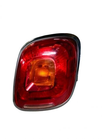 fanale Stop postreiore dx fiat 500X cornice satinata graffiato Dx 03610610