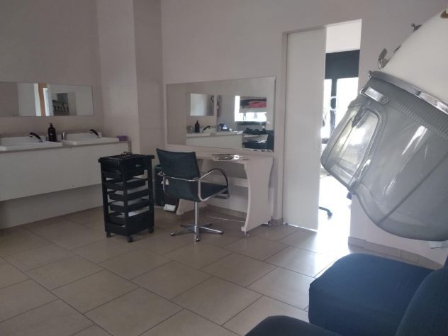 Cedo attività di parrucchiera unisex - Foto 7