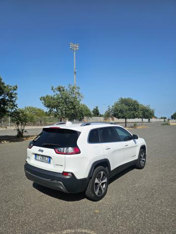 Jeep Cherokee 4X4 Active Drive Limited - Foto 5