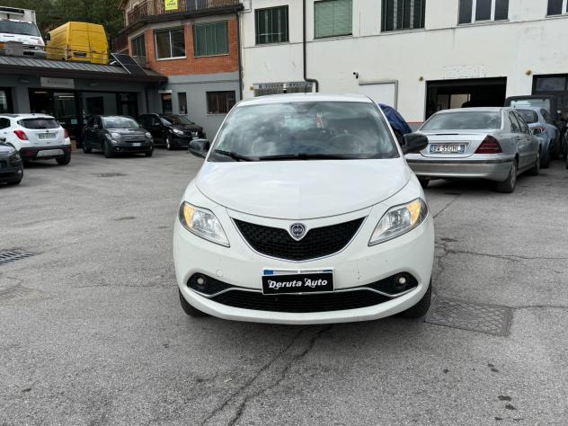 Lancia Ypsilon 0.9 TwinAir 85 CV 5 porte Metano Ecochic Gold - Foto 8