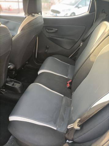 Lancia Ypsilon 85 CV Benzina Metano Ecochic Elefantino - Foto 4