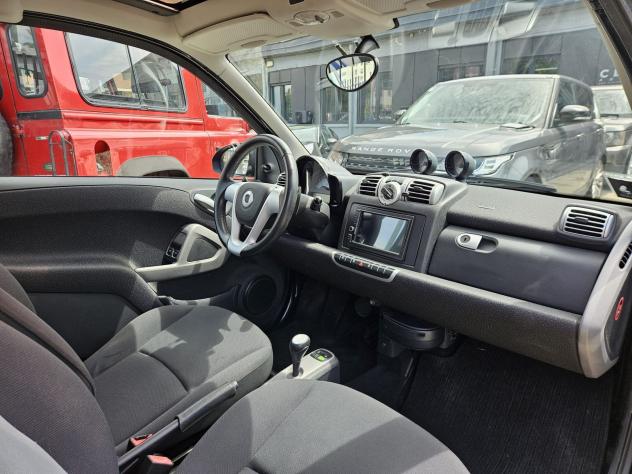 smart fortwo Fortwo 1.0 mhd Pulse 71cv - Foto 10