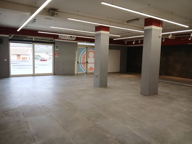 Locale commerciale in affitto a Lenola (LT) - Foto 7