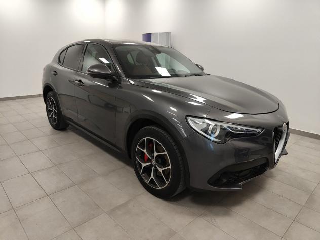 Alfa Romeo Stelvio 2.2TD 210cv AT8 Q4 Navi Pelle/Tessuto Camera+Sens - Foto 2