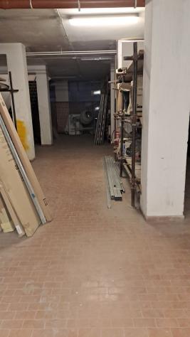 Ampio magazzino a pochi passi da Corso Sommeiller - Foto 8