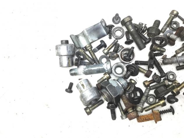 YAMAHA AEROX YQ L E2 50 KIT VITI E BULLONI ASSORTITI TELAIO 2003 SA144 - Foto 2