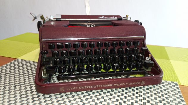 Macchina da scrivere: Olympia SM1 - Made in West Germany - del 1951' - Foto 10