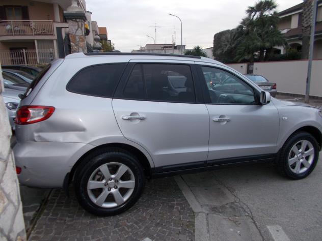 Hyundai Santa Fe Santa Fe 2.2 CRDi VGT Dynamic 7 p.ti - Foto 6