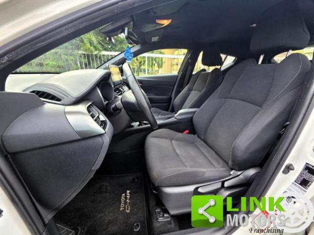 TOYOTA C-HR 1.8h Business 2wd e-cvt rif. 24205203 - Foto 4
