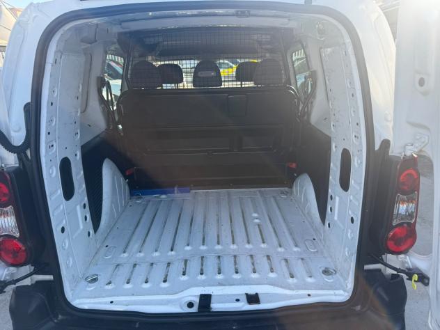 Peugeot Partner BlueHDi 100 L2 Furgone DC Mobile - Foto 10