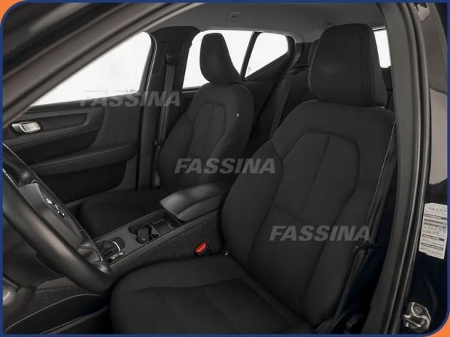 Volvo XC40 1.5 t3 Momentum Core 163cv - Foto 8