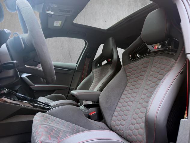 Audi RS3 RS3 Sportback 2.5 tfsi quattro s-tronic - PROMO/IVA ESP. - Foto 8