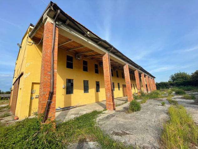 Capannone artigianale in affitto a Migliarino - Vecchiano 790 mq Rif: 1303676